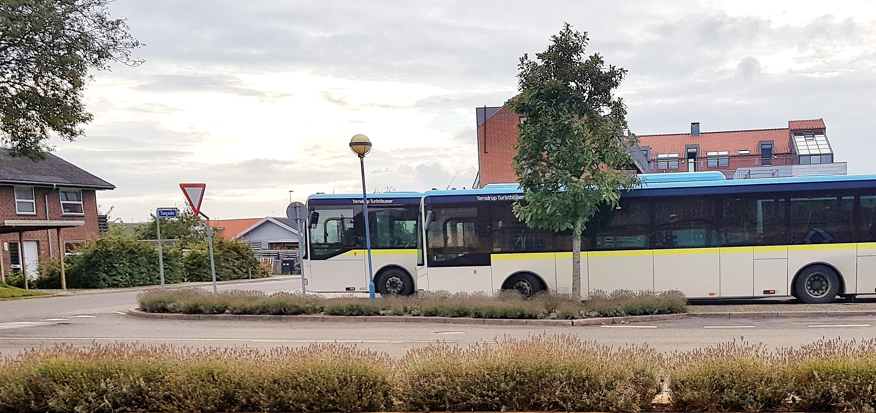 Busholdeplads