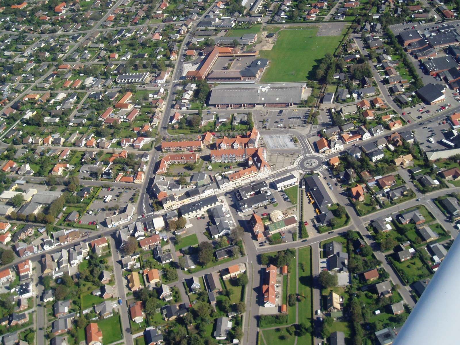 Luftbillede af by