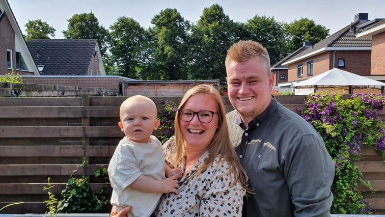 Familiefoto i haven