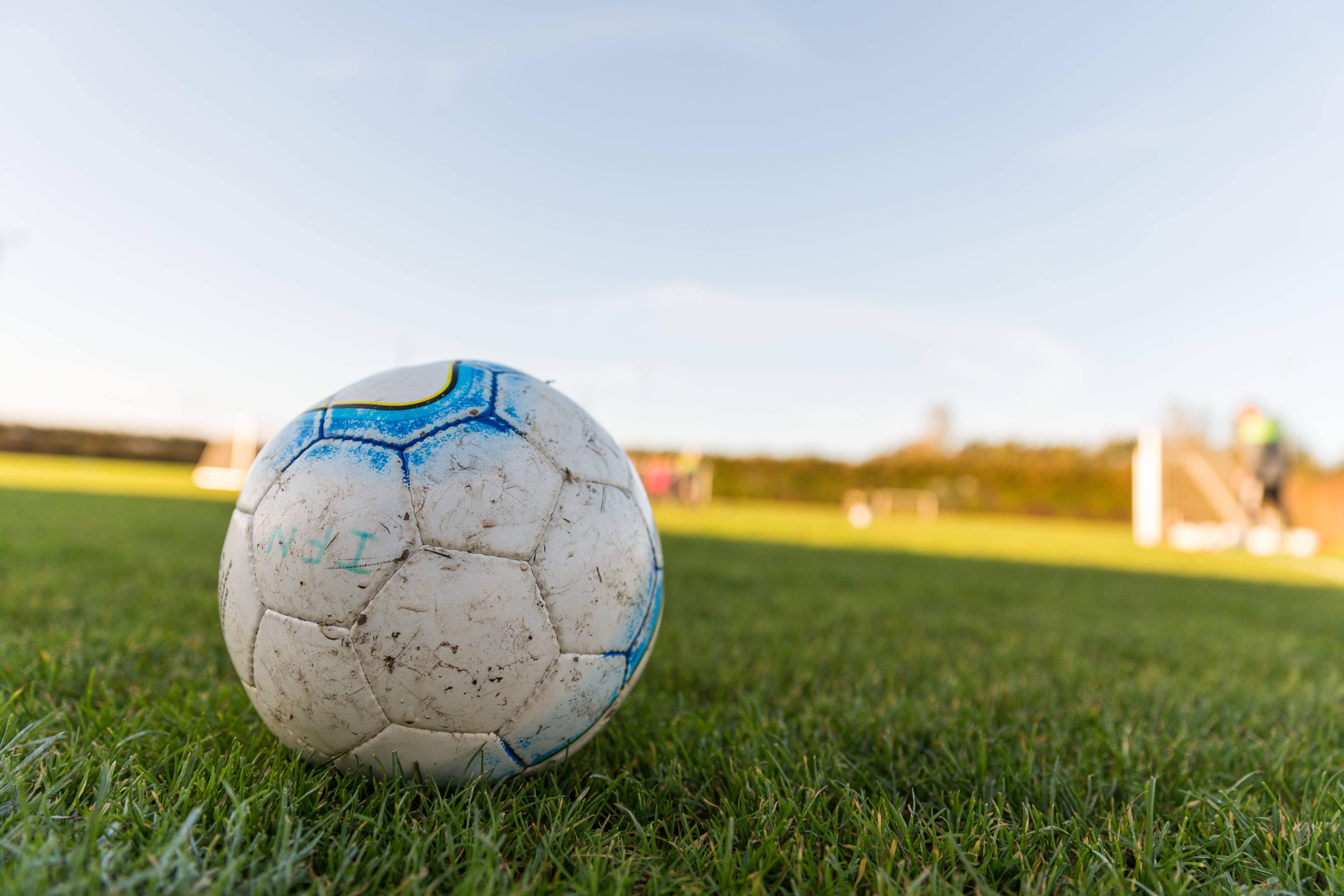 Fodbold på fodboldbane