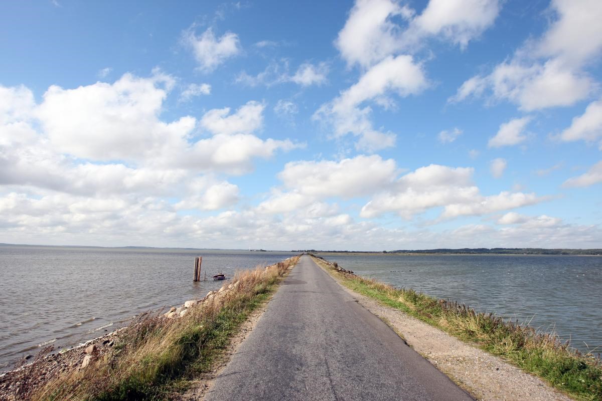 Dæmningen mellem Gjøl og Øland