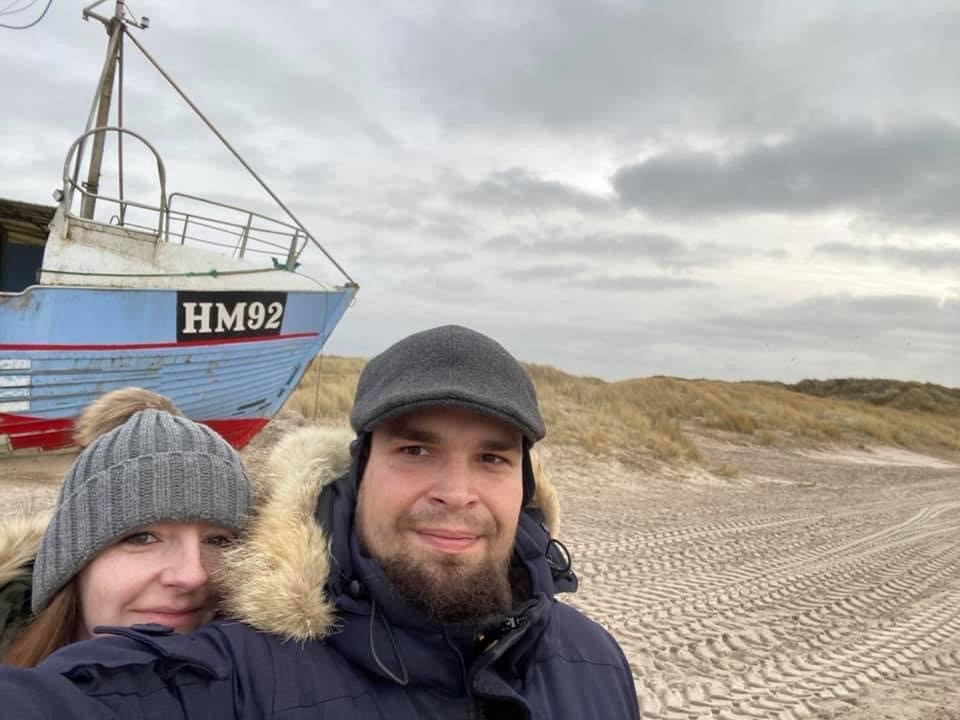 Par på stranden